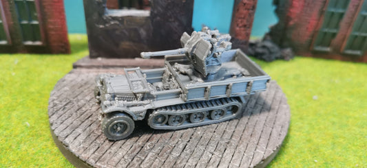 Sd.Kfz. 10 Halbkettenfahrzeug mit FlaK