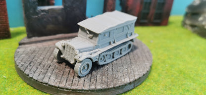 Sd.Kfz. 10 Halbkettenfahrzeug "geschlossen"