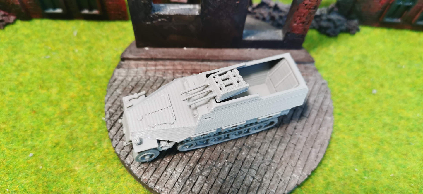 Sd.Kfz 251/21 Schützenpanzerwagen mit FlaK
