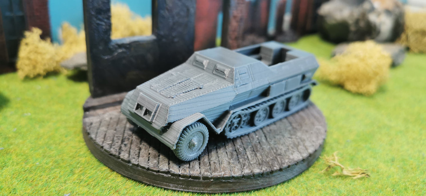 Gepanzertes Sd.Kfz. 8 DB 10 Halbkettenfahrzeug