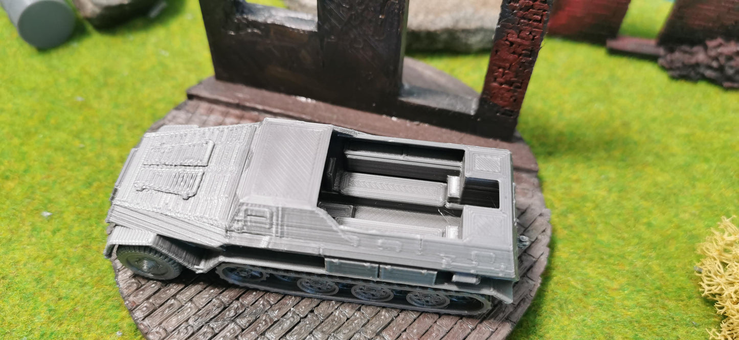 Gepanzertes Sd.Kfz. 8 DB 10 Halbkettenfahrzeug