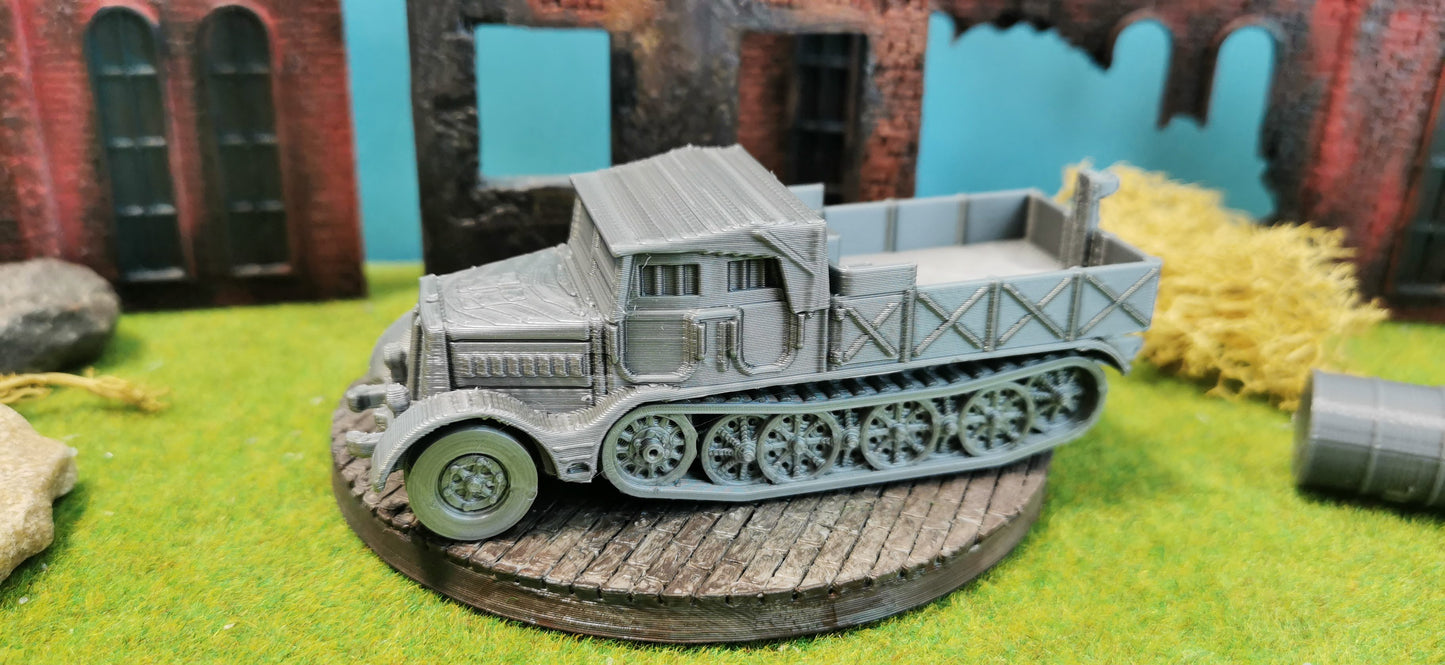 Sd.Kfz. 9 "Famo" Artilleriezugmaschine offene Pritsche