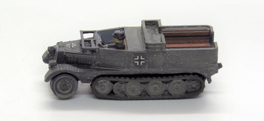 Sd.Kfz. 11 Halbkettenfahrzeug Artilleriezugmaschine "Fenster unten"