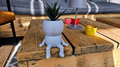 Harry Plant "Sittin On" lustiger sitzender Blumentopf - ideal fürs Regal