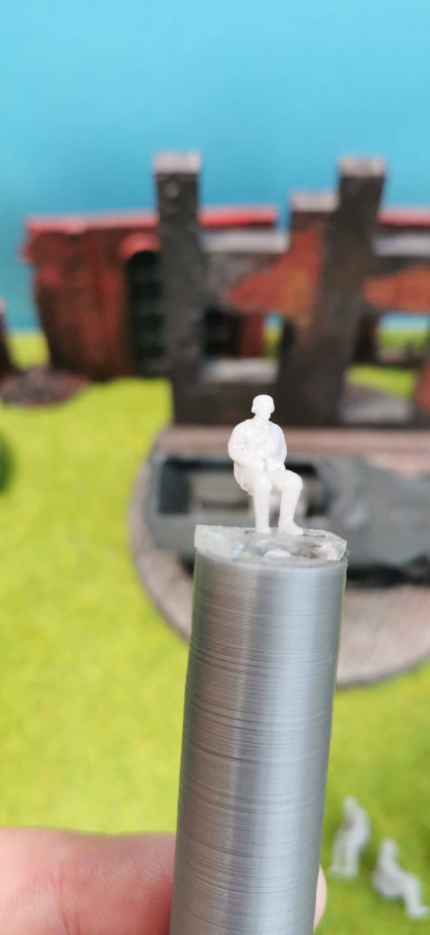 7x Resin Figuren "sitzende Deutsche Soldaten 2" der Wehrmacht WW2