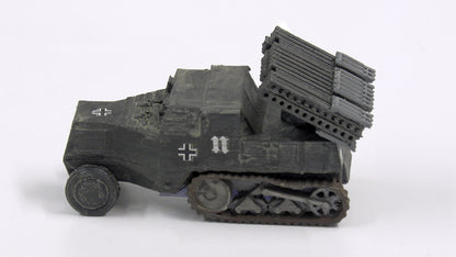 Somua S307 mit Reihenwerfer