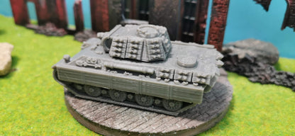 Sturmmörser "Panther G" mit Schürzen