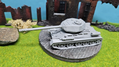 T-34 100 Sowjet Panzer mit 100mm AK1 Ragnarok Kanone
