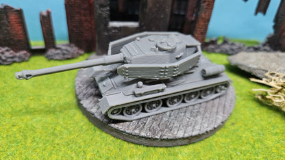 T-34-85 "Kurland Tiger" mit 8,8cm-KwK und Turmpanzerung
