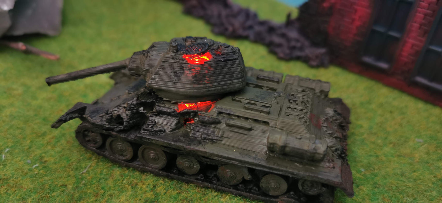 Zerstörter T-34 Sowjet Panzer (+Feuer LED)