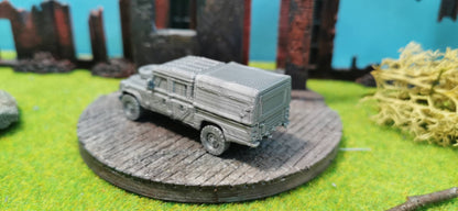 TUL 127 4x4 Pickup "Covered"