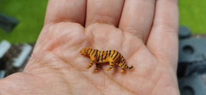 2x Tiger Raubkatzen Figuren Set Tiere 1:87 (H0) - bemalt