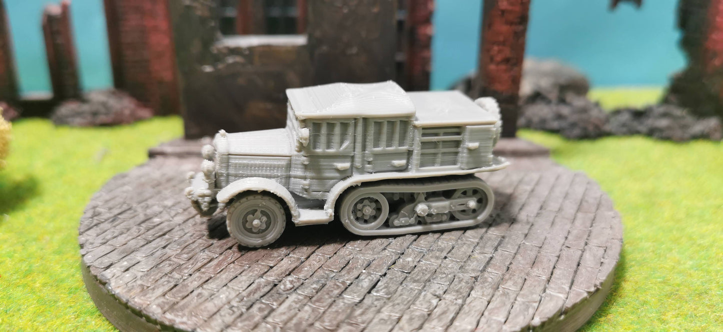 Wehrmacht UNIC P107 Pioniertraktor "geschlossen" Halbkettenfahrzeug