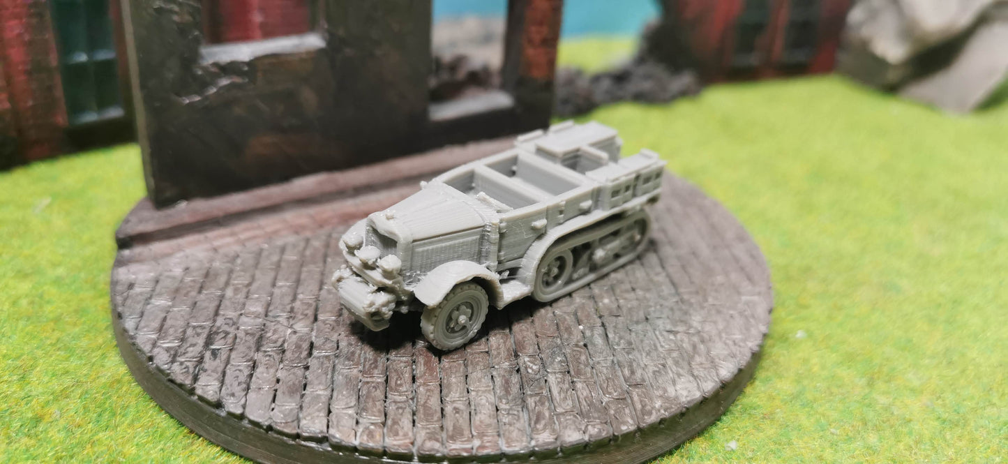 Wehrmacht UNIC U340f Artillerietraktor Halbkettenfahrzeug offen