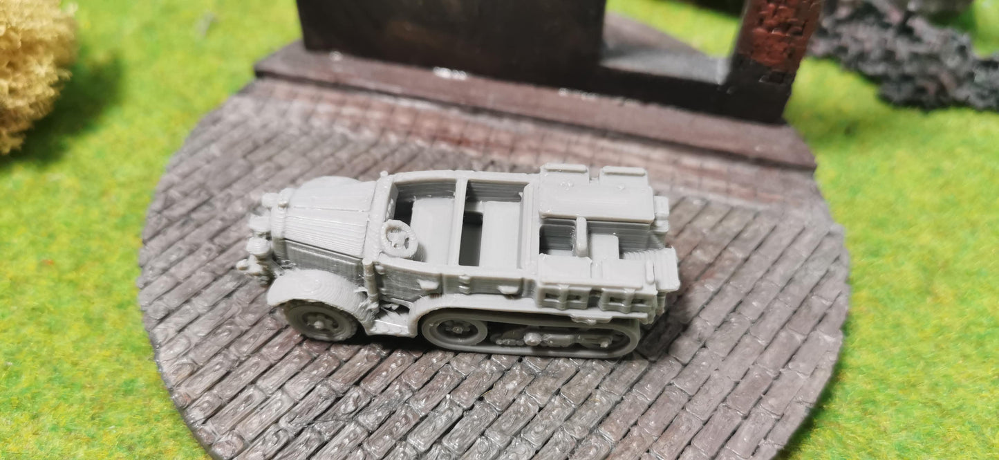 Wehrmacht UNIC U340f Artillerietraktor Halbkettenfahrzeug offen