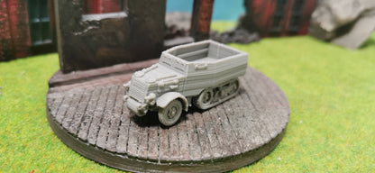 Wehrmacht UNIC U340f Schützenpanzerwagen Halbkettenfahrzeug