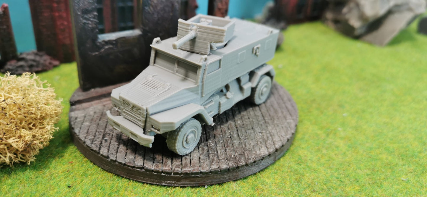 Ural Typhoon sowjetisches gepanzertes MRAP (2-Achsen)