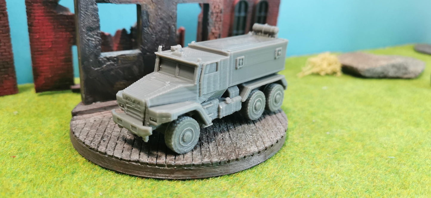 Ural Typhoon sowjetisches gepanzertes Fahrzeug