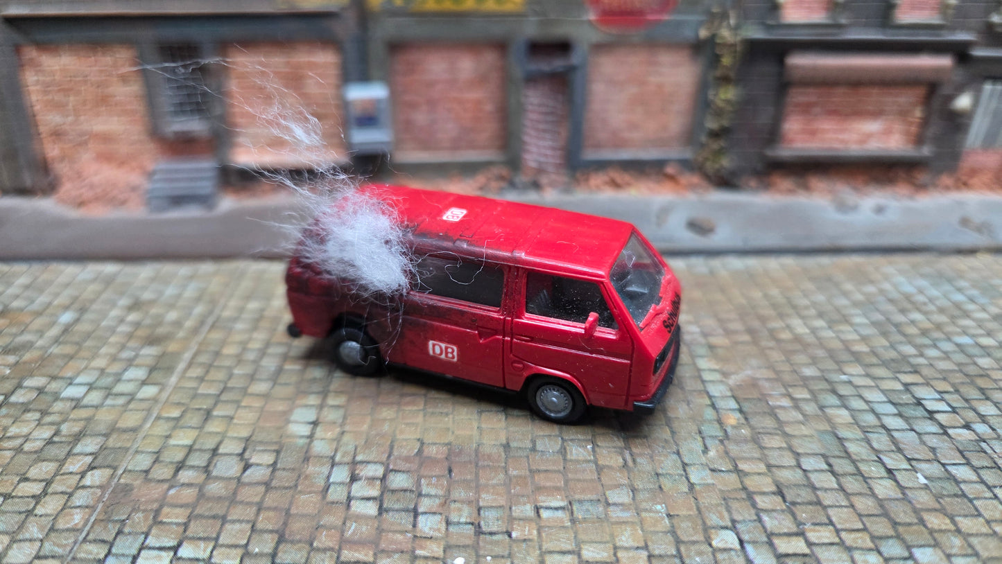 Diverse brennende H0 Autos "Krawalle" + Feuer LED (1:87)