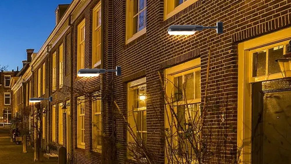 10 Stück Wandlampen LED Straßenlampen 1-flammig für H0 Häuser Gebäude schwarz