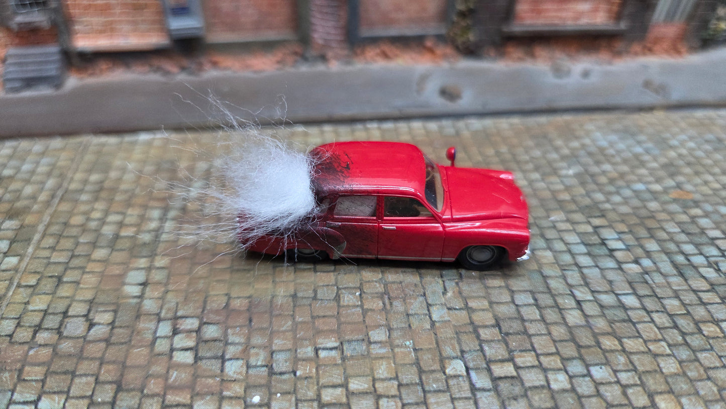 Diverse brennende H0 Autos "Krawalle" + Feuer LED (1:87)