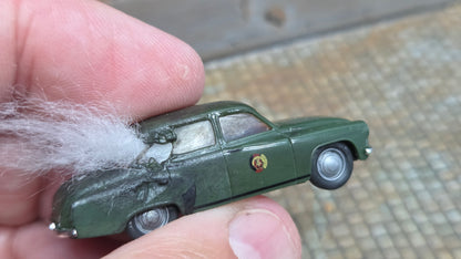 Diverse brennende H0 Autos "Krawalle" + Feuer LED (1:87)