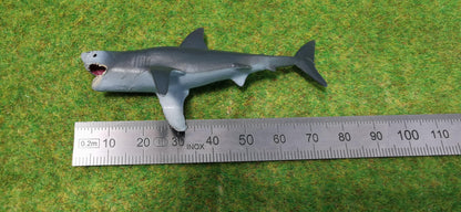 Weißer Großer Hai Modell Tier für Diorama 1:87 (Spur H0) - bemalt