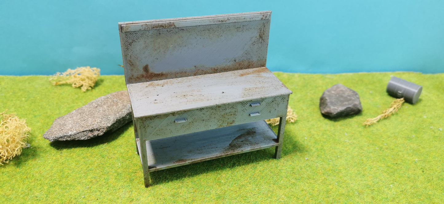 Werkbank Arbeitsbank ggf. im Rostlook für Werkstatt, Garage uvm.