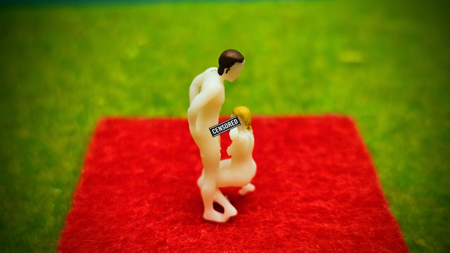 Verschiedene Sexy Figuren Szenen als Liebespaar