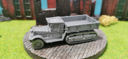 ZIS-42 russisches Halbkettenfahrzeug