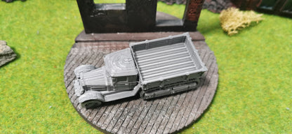 ZIS-42 russisches Halbkettenfahrzeug