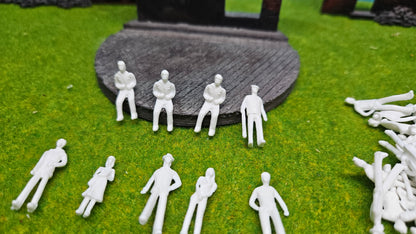 100x Figuren 1:72 (1:76) stehende Passanten Spur 00 - unbemalt