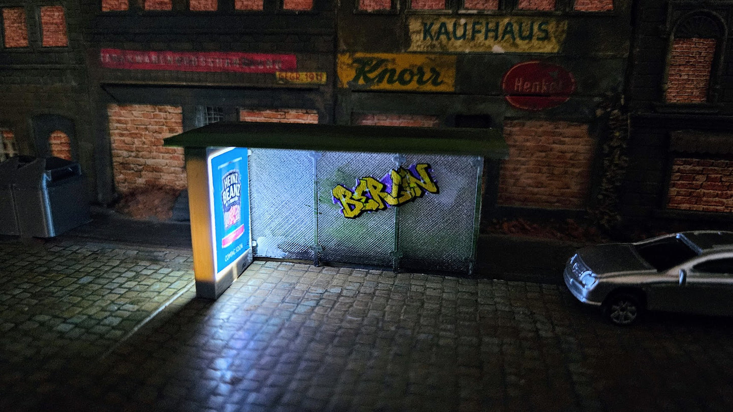 Bushaltestelle als Bausatz oder bemalt (inkl. Graffiti) ggf. LED Beleuchtet